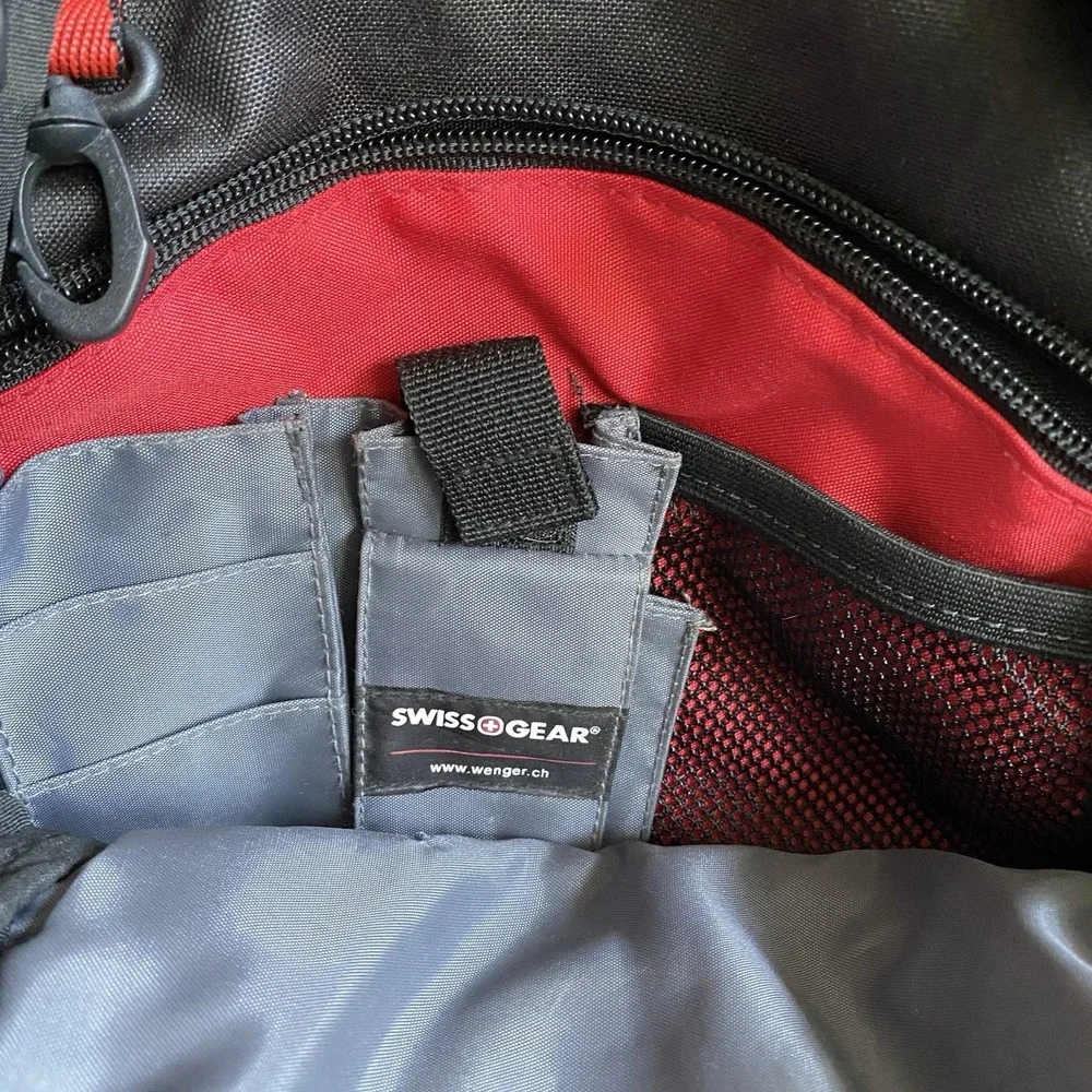 SwissGear maxxum tech